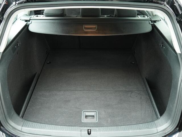 Volkswagen GOLF Variant 1.0 TSI Trendline - Navigatie - Climate Control - Apple Carplay / Android Auto