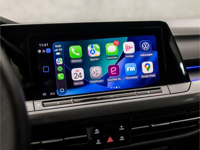 Volkswagen GOLF 1.4 eHybrid GTE 245Pk Automaat (APPLE CARPLAY, GROOT NAVI, KEYLESS, SPORTSTOELEN, PARKEERSENSOREN, SFEERVERLICHTING, CRUISE, NIEUWSTAAT)