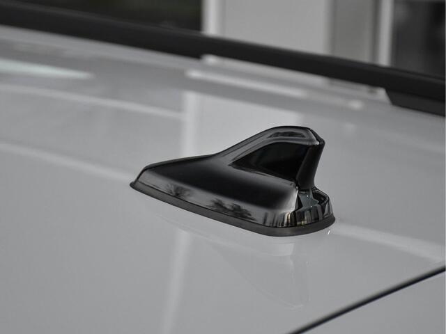 Volkswagen GOLF Variant 1.0 TSI 111PK Life ACC Virtual Sfeerverl. Stoel/Stuurverw. CarPlay/Android Auto Elektr. Achterklep