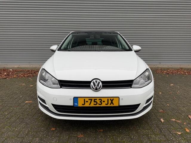 Volkswagen GOLF 1.2 TSI Con. Ser.