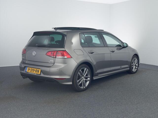 Volkswagen GOLF 1.2 TSI Connected Series R-line | Pano | ACC |Carplay |