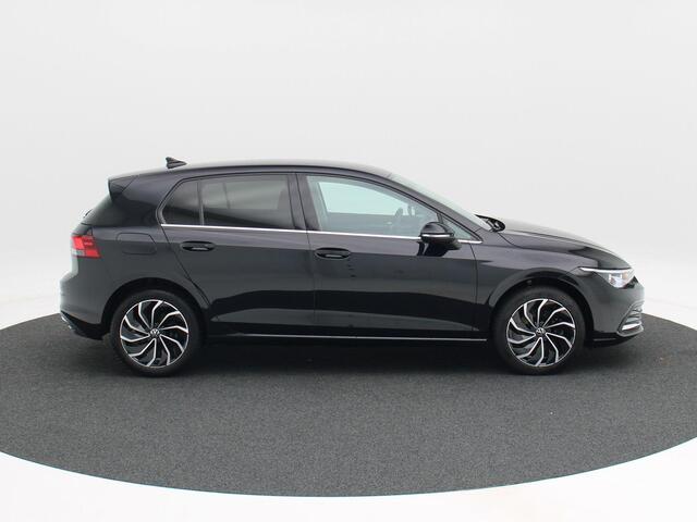 Volkswagen GOLF 1.4 204 Pk Automaat eHybrid Style | Adaptive Cruise | Climate Control | Stoelverwarming | Navigatie | Parkeersensoren | Carplay | 17 inch | 87.913 Km!!