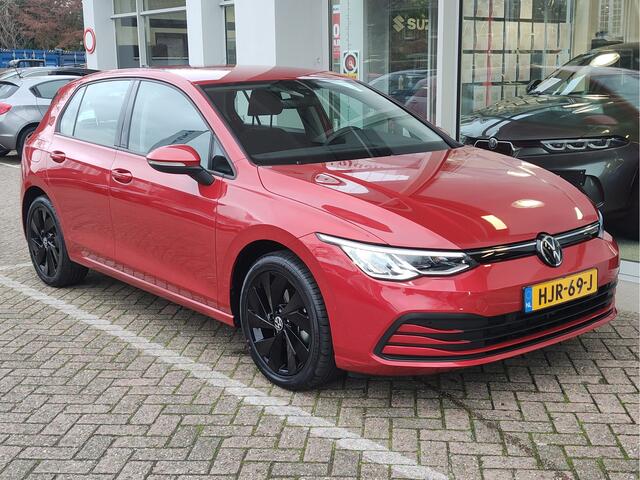 Volkswagen GOLF 1.0 eTSI LIFE AUTOMAAT 17" Lichtmetaal | Virtual Cockpit | Carplay/Android