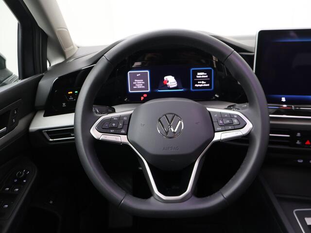 Volkswagen GOLF 1.5 eHybrid Life Edition | 204 PK | Automaat | Elektrische Panoramadak | Cruise control adaptief | Achteruitrij camera |