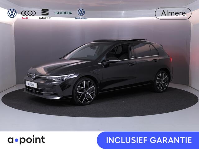 Volkswagen GOLF 1.5 eHybrid 50 Edition 204 pk Automaat (DSG) | Verlengde garantie | Navigatie | Panoramadak | Parkeersensoren | Achteruitrijcamera | Stoelverwarming |