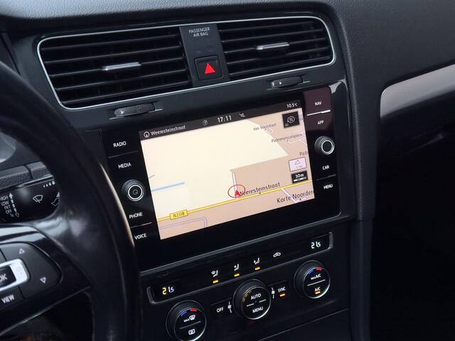 Volkswagen GOLF 1.0 TSI ACTIE! BETAAL NU 50% 6450 50/50 DEAL DE REST IN 2JR RENTEVRIJ FINANCIEREN