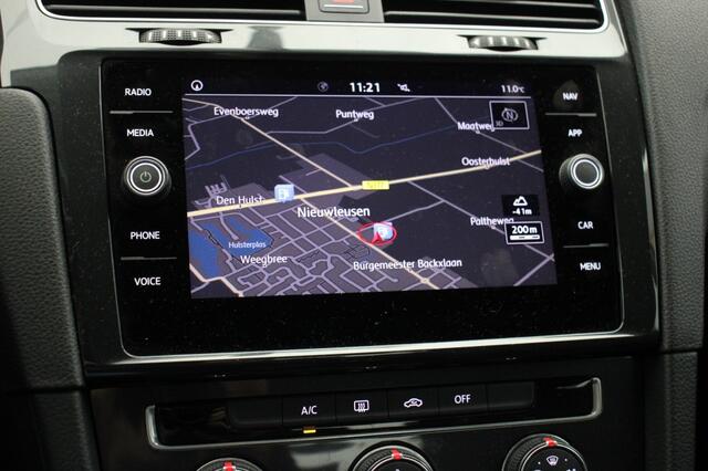 Volkswagen GOLF 1.0 TSI Comfortline - Carplay, Navi, Cruise