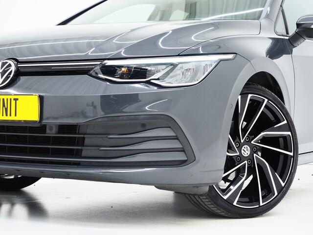 Volkswagen GOLF Variant 1.0 TSI | Camera | Adaptive Cruise | Virtual | Stoelverwarming | DAB | Carplay