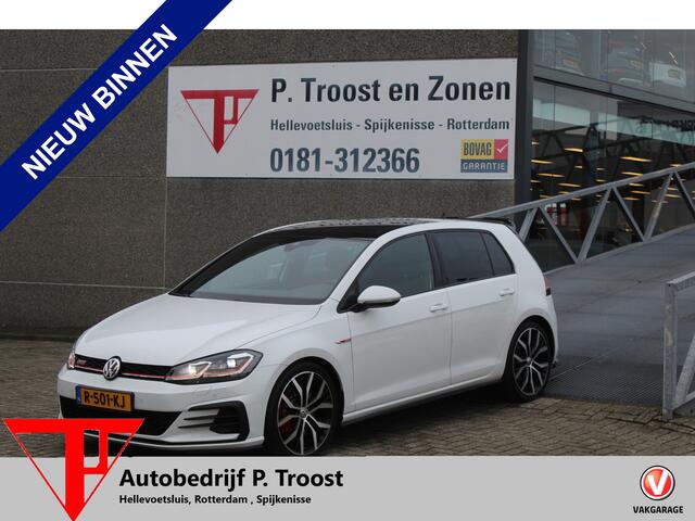 Volkswagen GOLF 2.0 TSI GTI Performance Panoramadak/Adaptive cruise control/Digital dash/Achteruitrijcamera/Climate control/Keyless/Parkeersensoren rondom/Dynaudio/19" velgen/Stoel en spiegelverwarming