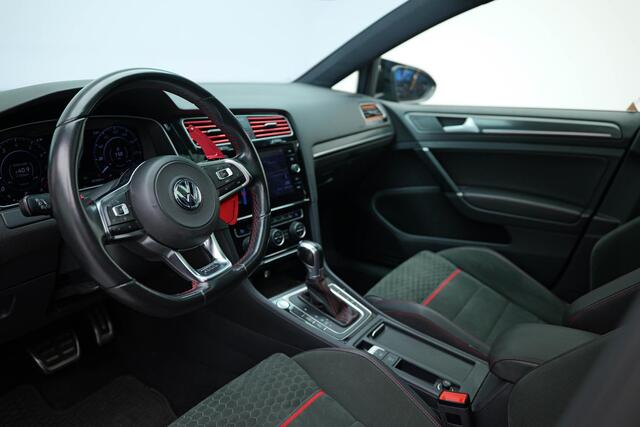 Volkswagen GOLF 2.0 TSI GTI Performance |Pano|Camera|Dodehoek|ACC|