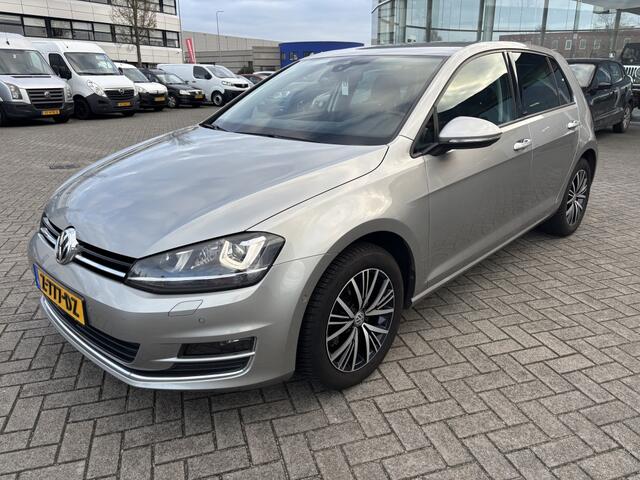 Volkswagen GOLF 1.2 TSI Allstar Adaptive Cruise Navi Camera Led Bluetooth