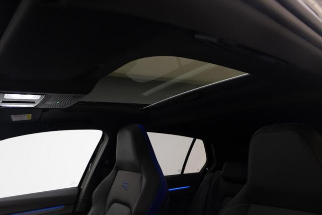 Volkswagen GOLF 2.0 TSI R 4Motion | Leder | Panorama | Performance | Akrapovic | Head Up |