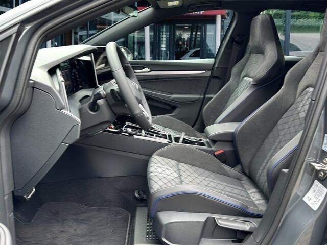 Volkswagen GOLF 1.5 eTSI R-LINE PANO-DAK/CAMERA/NAVI/CARPLAY/ACC/STOEL-STUURVERW