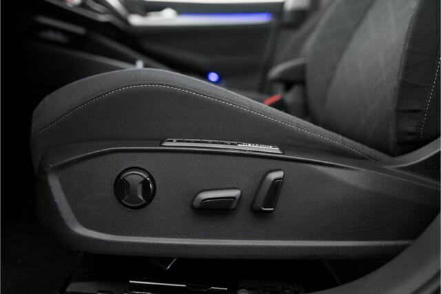 Volkswagen GOLF Variant 1.0 eTSI Life