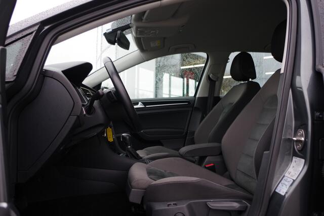 Volkswagen GOLF Variant 1.5 TSI 150 PK Automaat Highline, Carplay, Stoelverwarming, Adap. Cruise Control