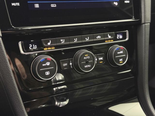 Volkswagen GOLF 1.4 TSI PHEV GTE / Matrix-LED / Winterpakket