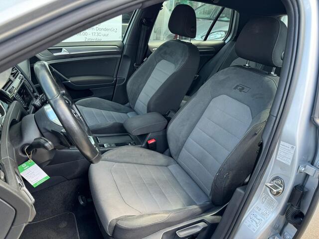 Volkswagen GOLF 1.6 TDI Connected Series - Automaat | Navigatie | Cruise control | Navigatiesysteem full map |