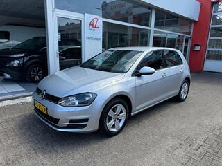 volkswagen-golf-1.6-tdi-connected-s