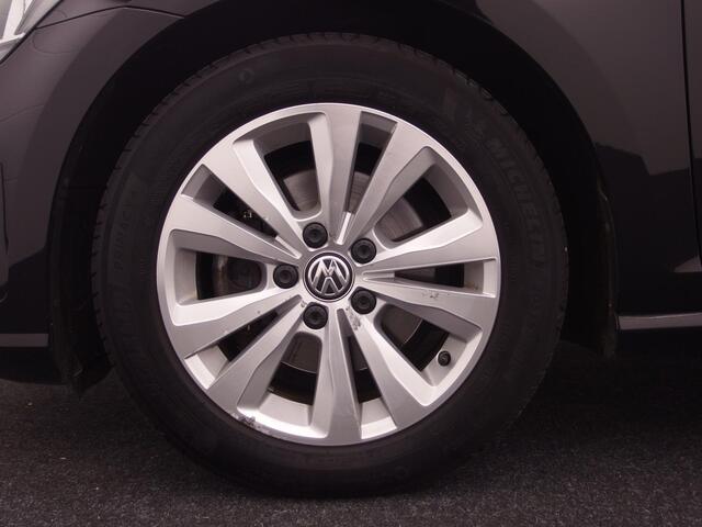 Volkswagen GOLF Variant 1.5 TSI Comfortline Business TREKHAAK / NAVI / CLIMA / PDC / CARPLAY / DAB+ / ACC / NL-AUTO
