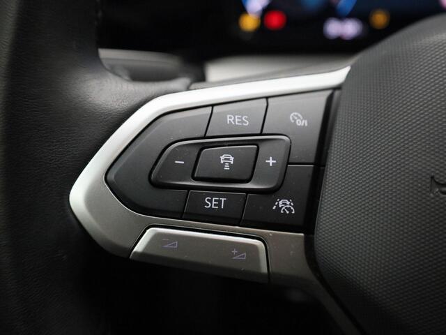 Volkswagen GOLF 1.0TSI/110PK Life · Panoramadak · Navigatie · Apple/Android · Garantie t/m 08-02-2029 of 100000km