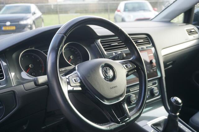 Volkswagen GOLF 1.0 TSI Comfortline | CARPLAY/ NAVI | ADAPT. CRUISE | CLIMATE |