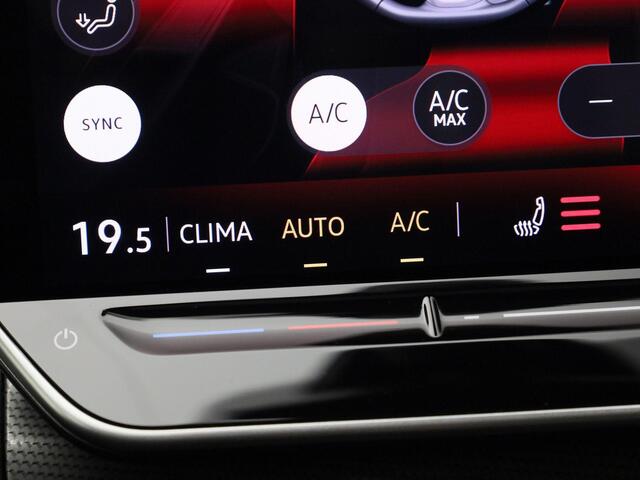 Volkswagen GOLF 1.5eTSI/150PK Style 50 Edition DSG · Panoramadak · Apple/Android Car Play · Massagefunctie · Camera · Garantie t/m 23-10-2026