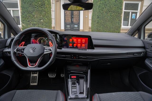 Volkswagen GOLF 2.0 TSI GTI CLUBSPORT PANO | SPER | CAMERA | MAXTON