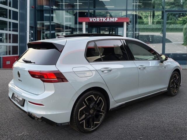 Volkswagen GOLF 1.5 eTSI R-LINE OPENDAK/CAMERA/ACC/CARPLAY/STOEL+STUURVERW.