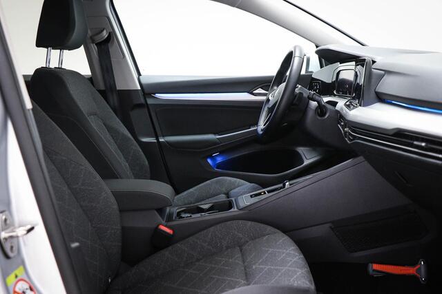 Volkswagen GOLF Variant 1.0 eTSI Life | STOELEN PACK | ERGOACTIVE | MASSAGE | DAB | TREKHAAK
