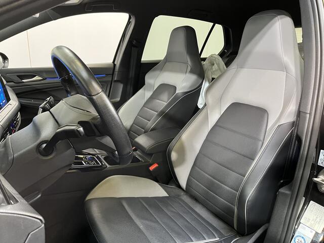 Volkswagen GOLF 1.4 eHybrid GTE / AUTOMAAT/ 245 PK/ PARK. SENSOREN/ LEDEREN MEMORY SEATS/ IQ. LIGHT/ DODE HOEK/ STOELVERWARM & VENTILATIE/ ADAPT. CRUISE/ STUURVERWARM./ TRAVEL ASSIST/ APP CONNECT/ NAVI/ CLIMA/ DAB/ 18" LMV