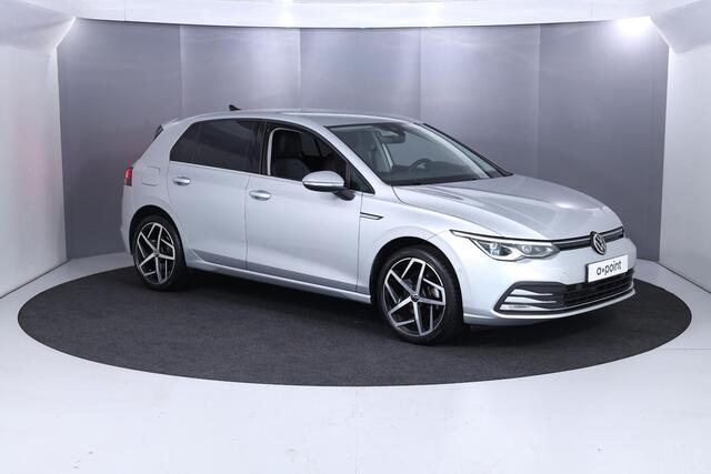 Volkswagen GOLF 1.5 TSI Style 130pk 6bak| Navi| 18'LMvelgen| head-up display| verwarmde voorstoelen