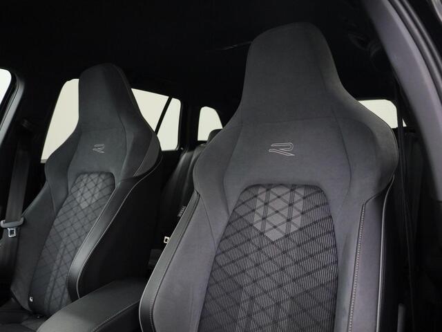 Volkswagen GOLF Variant 1.5eTSI 96kW/130PK R-Line Black Style DSG · Camera · Navigatie · Trekhaak · Apple/Android Car Play · Stoelverwarming ·