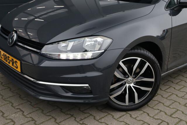 Volkswagen GOLF 1.4 TSI Highline | Pano | 17 Inch | Winter Pakket |