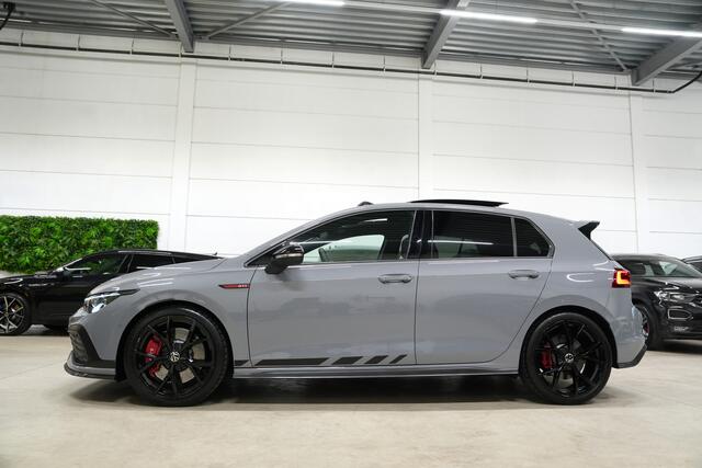 Volkswagen GOLF 2.0 TSI GTI Clubsport 300PK * Pano - Harman Kardon - IQ Light - Camera - Keyless *