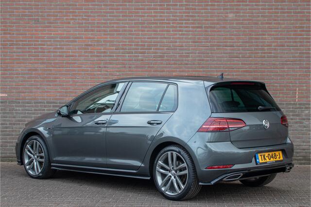 Volkswagen GOLF 1.5 TSI 150pk DSG Highline, R-Line, Carplay, Stoelverwarming, Full LED, Trekhaak, Navigatie, Adaptive Cruise, PDC.