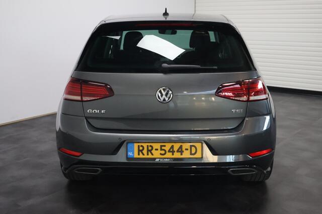 Volkswagen GOLF 1.0 TSI R-Line Highline | Carplay | Stoelverwarming | LED