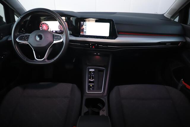 Volkswagen GOLF 1.5 eTSI Life Business 131PK DSG Automaat Sfeerverlichting Navigatie Achteruitrijcamera Clima Adaptive Cruise