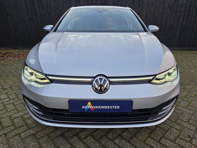 Volkswagen GOLF 1.4 eHybrid Style