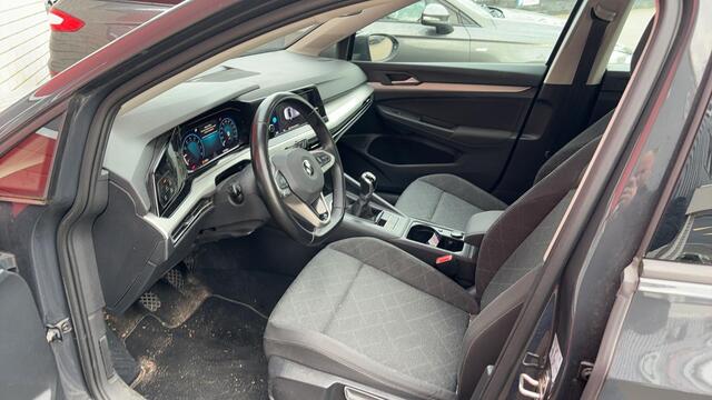 Volkswagen GOLF 1.0 TSI Life 110PK / CARPLAY / SFEER / FULL LED / DAB+ / ACC / PDC / NL-AUTO