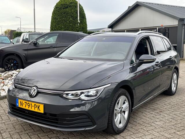 Volkswagen GOLF 1.5 TSI Life Grijs Xenon Alcantara 2021 Virtual Dash