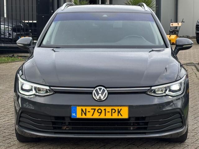 Volkswagen GOLF 1.5 TSI Life Grijs Xenon Alcantara 2021 Virtual Dash