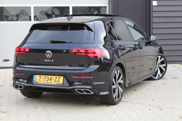 Volkswagen GOLF 1.5 eTSI R-Line Business | IQ/Dynamic light | Panoramadak | Rijklaar
