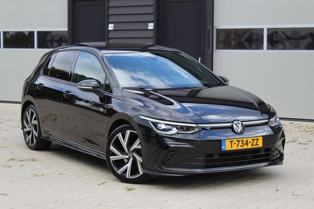 Volkswagen GOLF 1.5 eTSI R-Line Business | IQ/Dynamic light | Panoramadak | Rijklaar