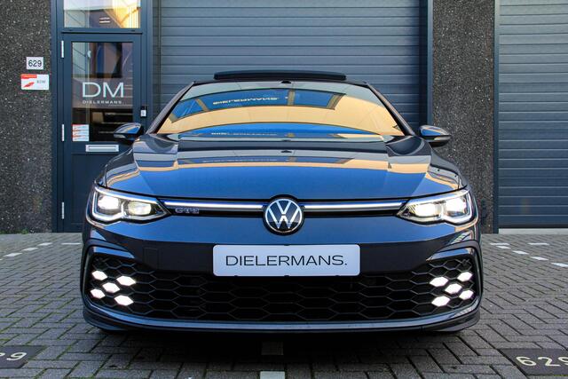 Volkswagen GOLF 1.4 eHybrid GTE Panorama dak | IQ verlichting | LED verstralers | Full option