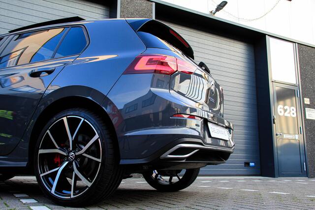 Volkswagen GOLF 1.4 eHybrid GTE Panorama dak | IQ verlichting | LED verstralers | Full option