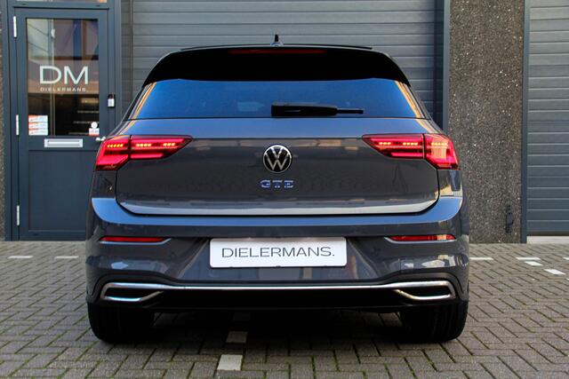 Volkswagen GOLF 1.4 eHybrid GTE Panorama dak | IQ verlichting | LED verstralers | Full option
