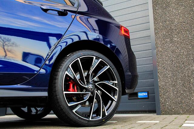 Volkswagen GOLF 1.4 eHybrid GTE Panorama dak | IQ Lights | Head up | 19' adelaide | Vol in opties! | Atlantic blue