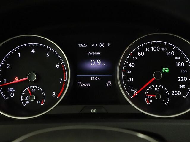 Volkswagen GOLF 1.5 TSI Highline Automaat/R-Line Trekhaak