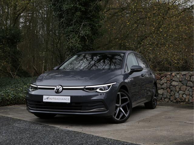 Volkswagen GOLF 1.5 eTSI Style