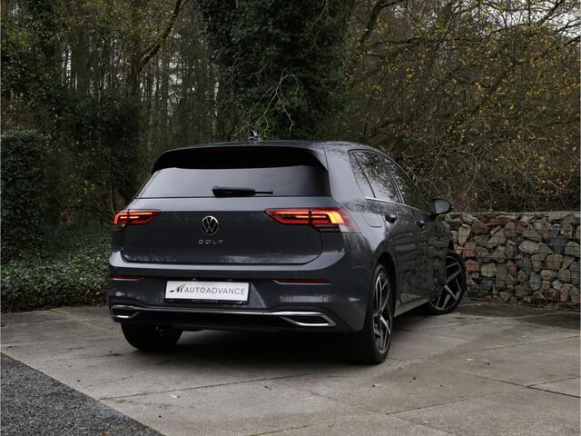 Volkswagen GOLF 1.5 eTSI Style